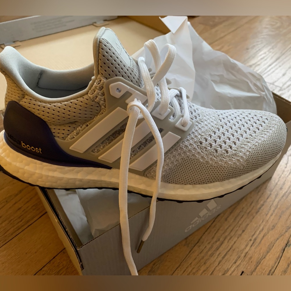 Adidas Ultraboost 1.0 DNA Brand New! Light grey with blue at heel.